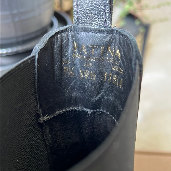 Patina Black Leather Vero Chelsea Boots - Picture 5 of 5